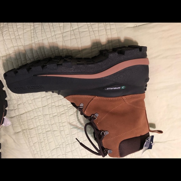 North Trak snow boots by Spirale. - Picture 6 of 7